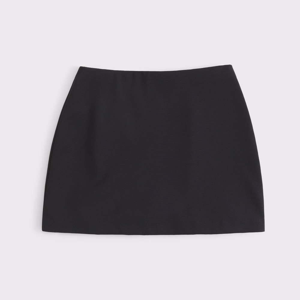 A&F Scarlett Mini Skort
